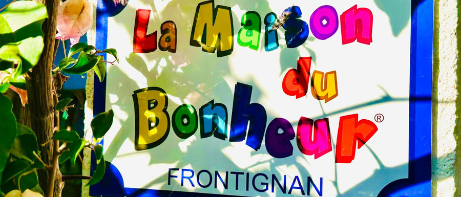 La Maison du Bonheur de Frontignan. Rigologie, Méditations de la Joie, Yoga du Rire et Cercles d'Amour à la Pleine Lune